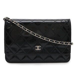 Chanel Quilted CC Logo Chain Wallet Shoulder Bag Enamel Patent